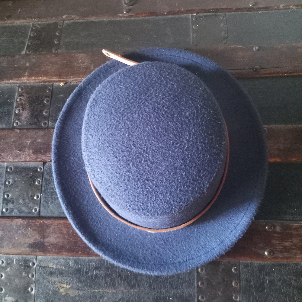 Stylish Blue Wool Hat with Brown Band